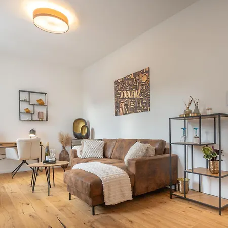 Modernes Augusta Am Rhein, Vollausgestattet, Ruhig Und Verkehrsguenstig Gelegen Koblenz (Rhineland-Palatinate)