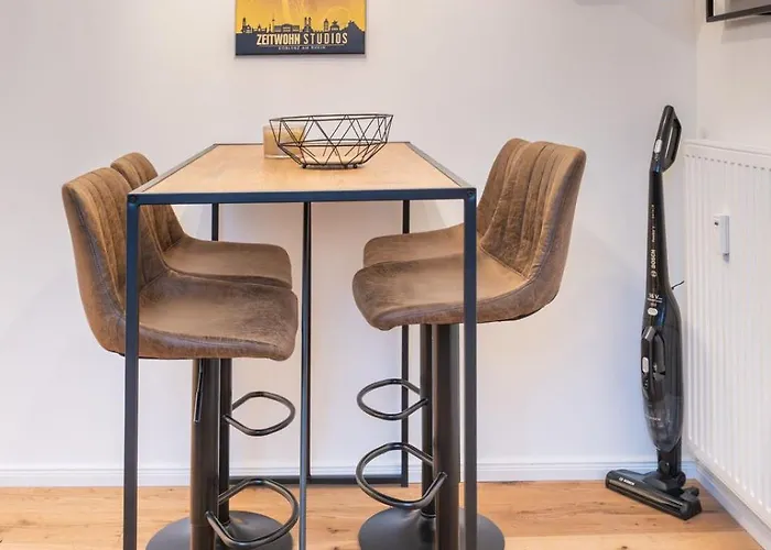 Appartement Modernes Augusta Am Rhein, Vollausgestattet, Ruhig Und Verkehrsguenstig Gelegen Coblence